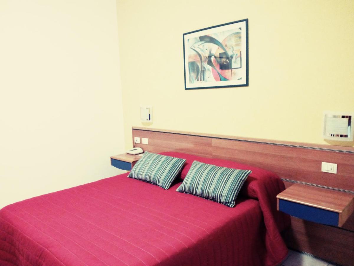 Hotel San Lorenzo Pegognaga Room photo